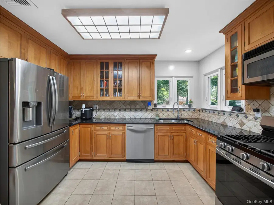 22 Gail Drive, New City, NY 10956 - #3