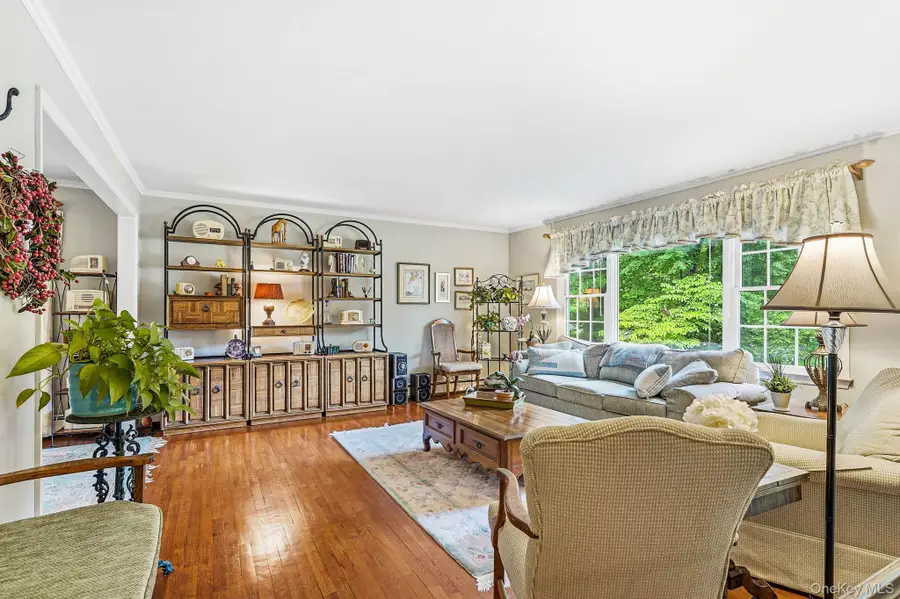 22 Locksley Lane, Bedford Hills, NY 10507 - #3
