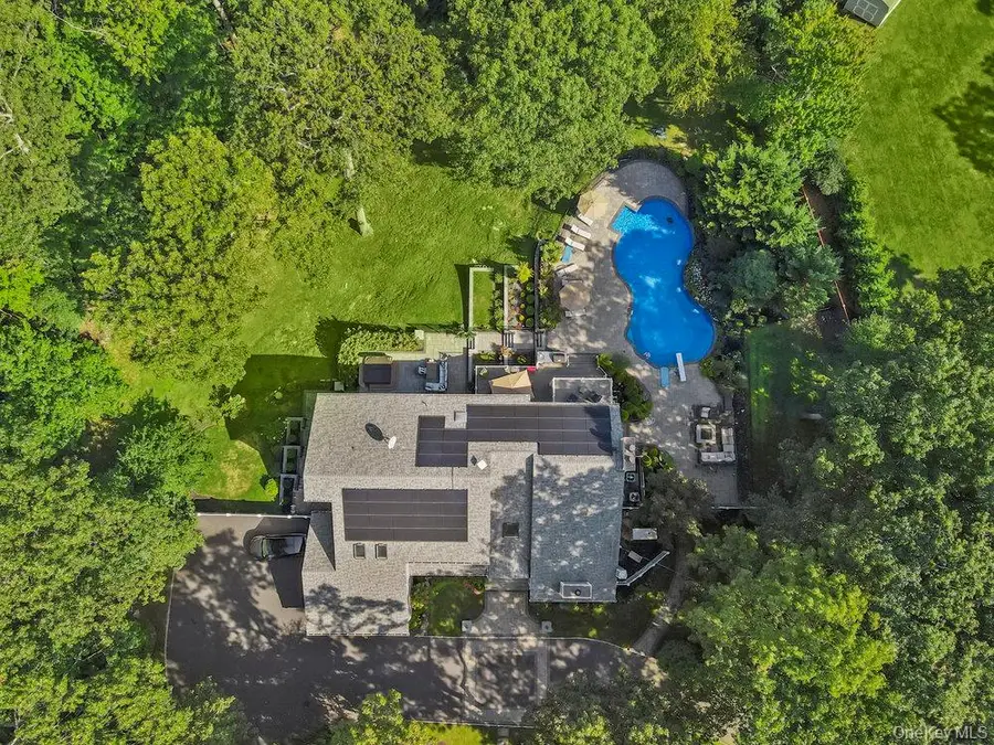 5 Coon Hollow Road, Lloyd Harbor, NY 11743 - #2