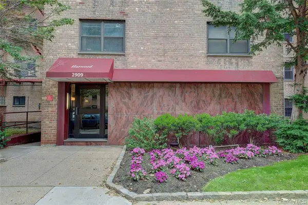 2909 137th Street #2K, Flushing, NY 11354