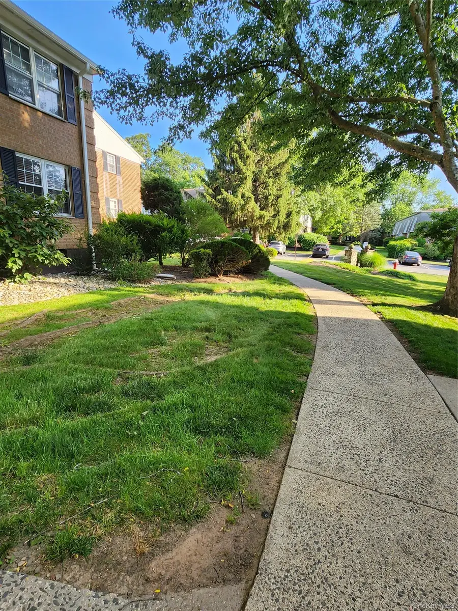10 Somerset Drive #26K, Suffern, NY 10901 - #3