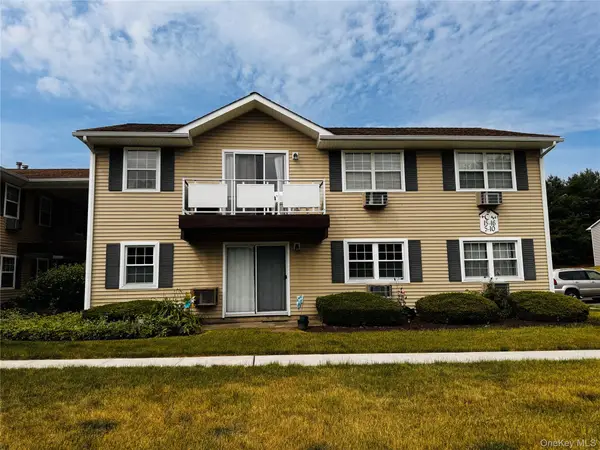 100 Hillside Drive #C6, Middletown, NY 10941