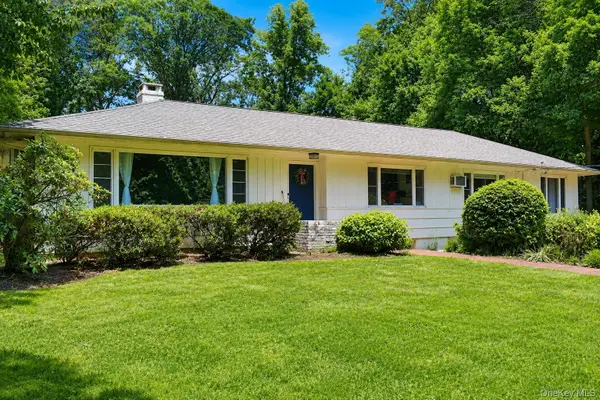 46 Mayfair Drive, Huntington, NY 11743