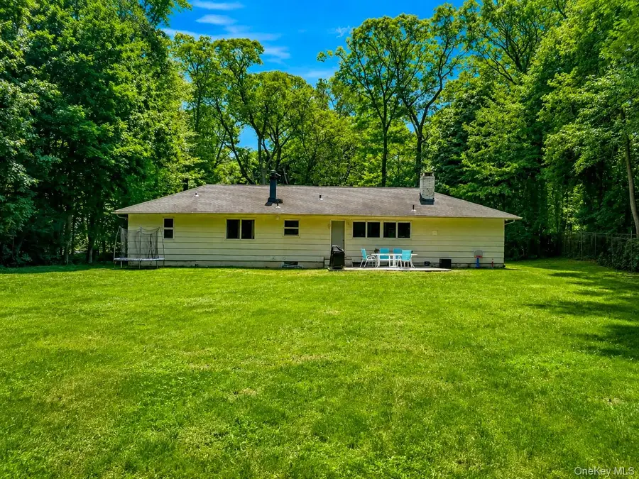 46 Mayfair Drive, Huntington, NY 11743 - #2