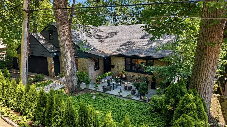 2 Sherwood Place, Scarsdale, NY 10583 - #2