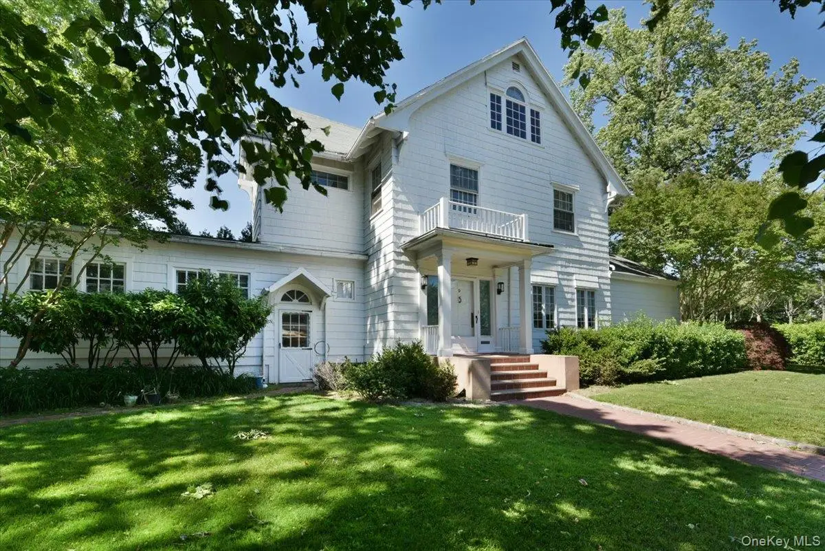 9 Nassau Drive, Great Neck, NY 11021 - #1