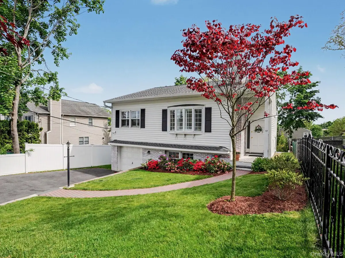 17 Gedney Way, White Plains, NY 10605 - #1