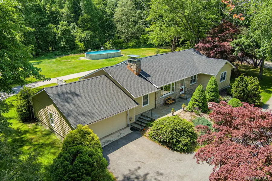 3 Meadow Park Road, Baldwin Place, NY 10505 - #2
