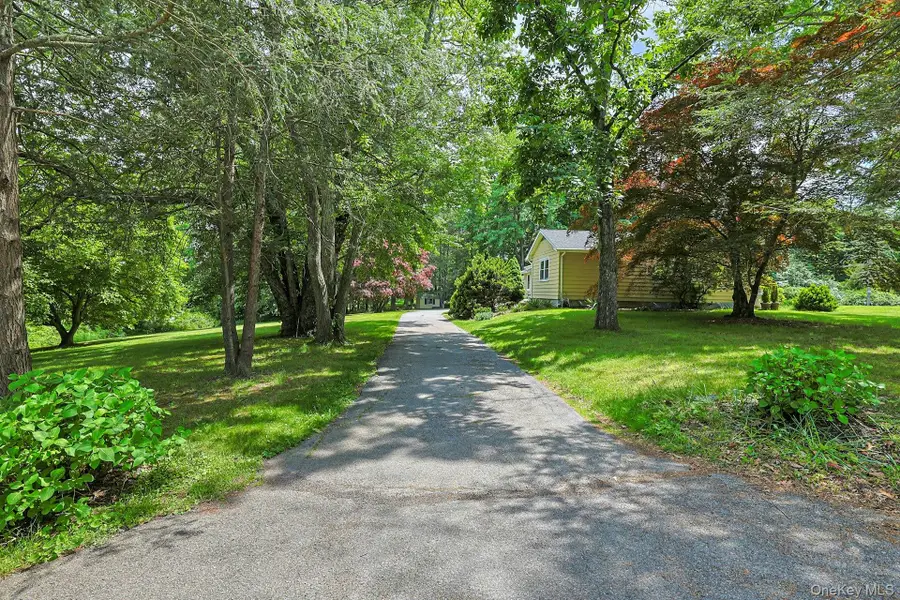 3 Meadow Park Road, Baldwin Place, NY 10505 - #3