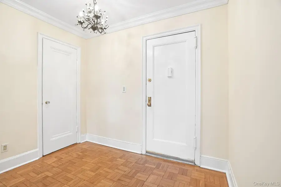 910 Stuart Avenue #2C, Mamaroneck, NY 10543 - #3