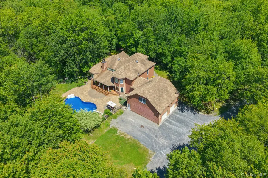 6 Foxwood Road, New Paltz, NY 12561 - #3