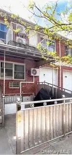 15818 85th Avenue, Jamaica, NY 11432 - #2