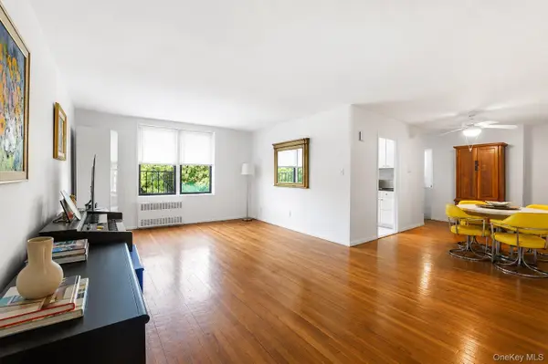 488 Ocean Parkway #3B, Brooklyn, NY 11218