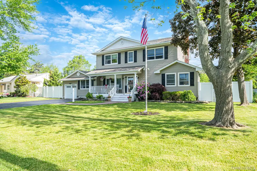 103 Hilary Street, West Sayville, NY 11796 - #3