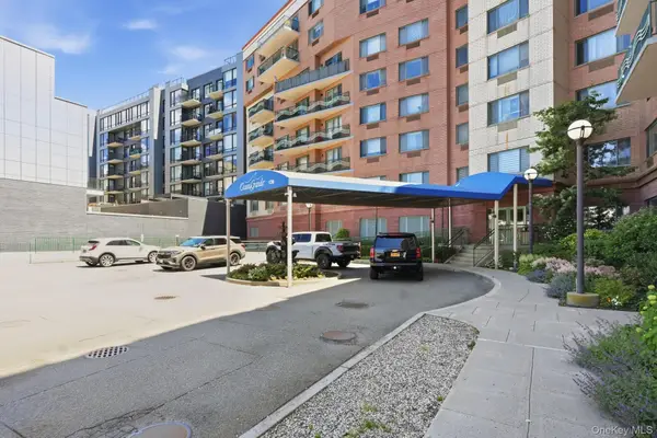 136 Beach 117th Street #7J, Rockaway Park, NY 11694