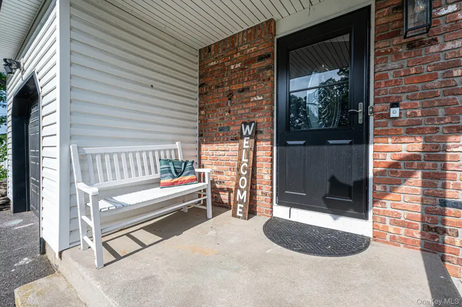 53 Abbott Avenue, Mastic, NY 11950 - #3