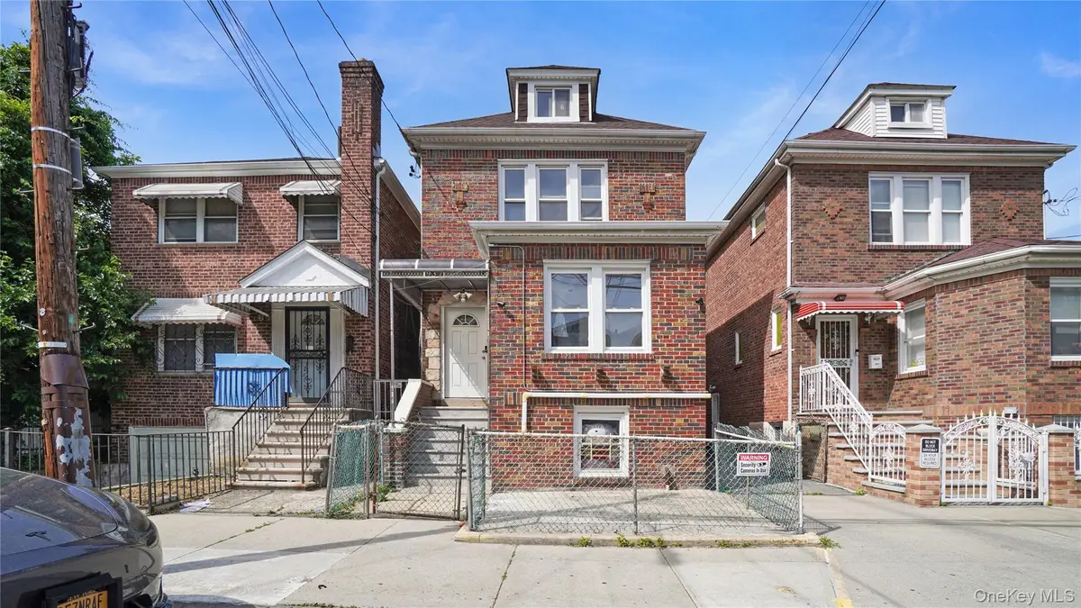 937 E 225th Street, Bronx, NY 10466 - #1