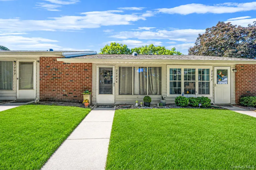 200 Newcastle Court #E, Ridge, NY 11961 - #2