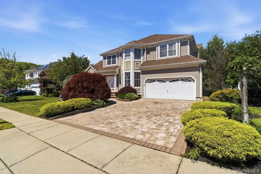 15 Boxwood Lane, Farmingdale, NY 11735 - #3