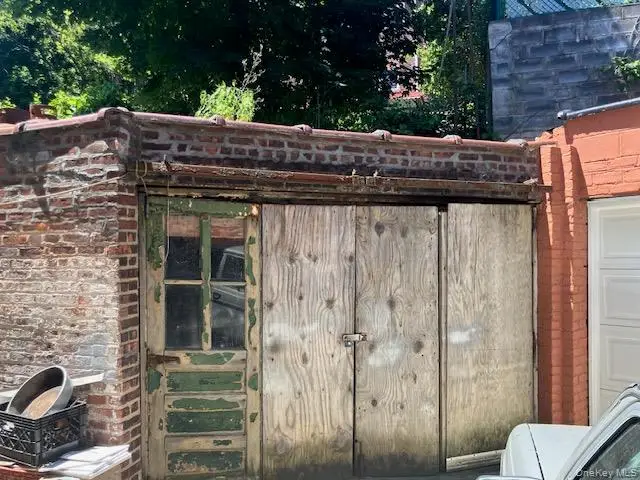 4133 Digney Avenue, Bronx, NY 10466 - #3