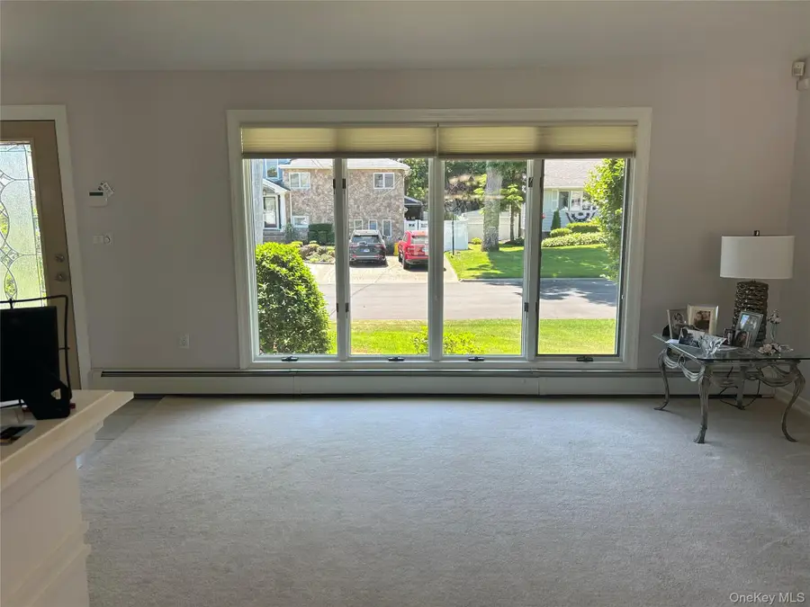 106 Roy Street, Massapequa, NY 11758 - #3