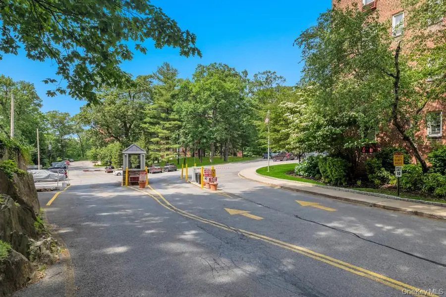 615 Palmer Road #101, Yonkers, NY 10701 - #2