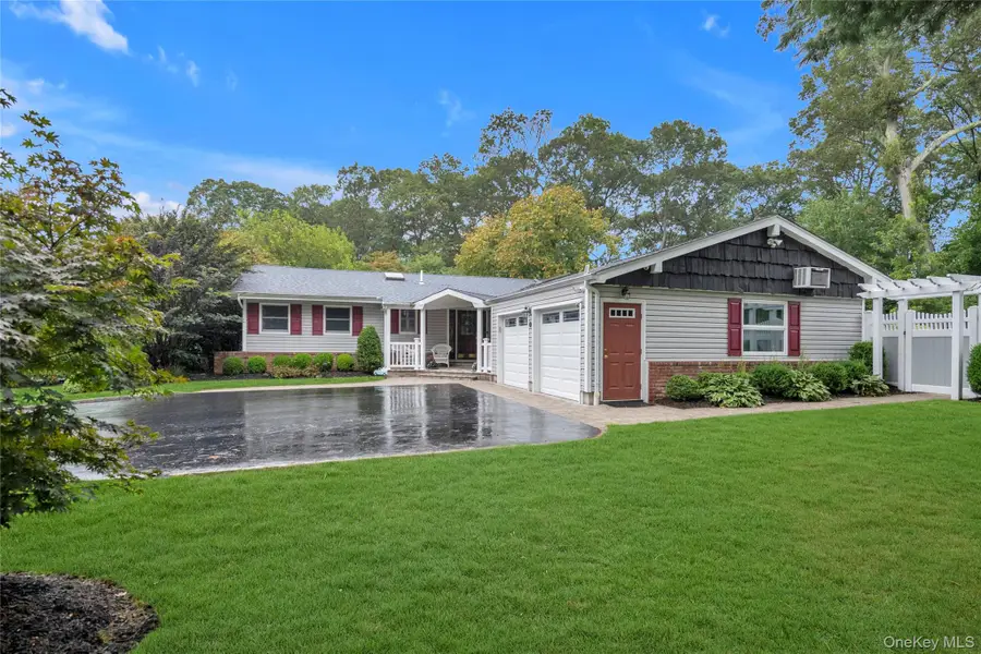 87 Teed Street, South Huntington, NY 11746 - #2
