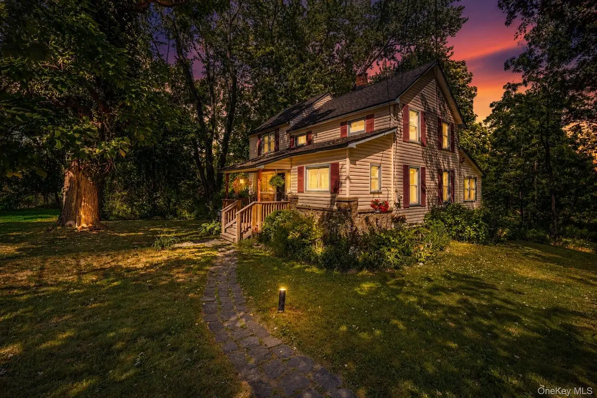 138 South Ohioville Road, New Paltz, NY 12561 - #1