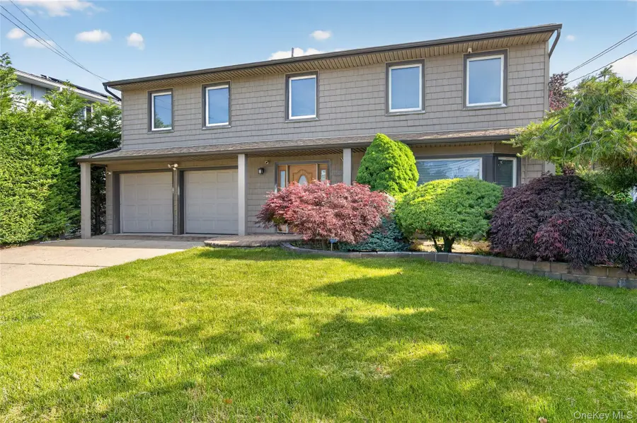 3145 Hewlett Avenue, Merrick, NY 11566 - #2