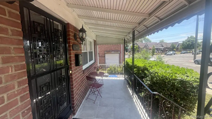 104-35 186th Street, Saint Albans, NY 11412 - #3