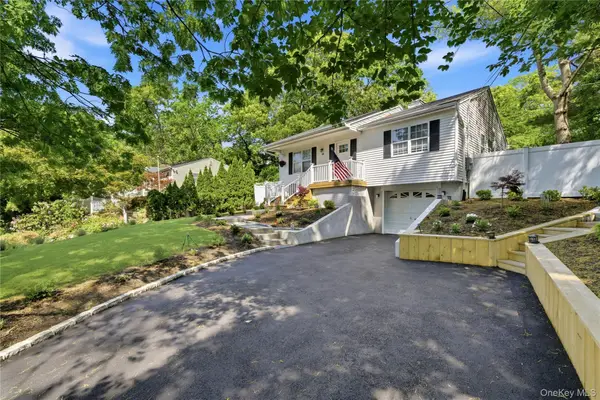 291 Locust Drive, Rocky Point, NY 11778