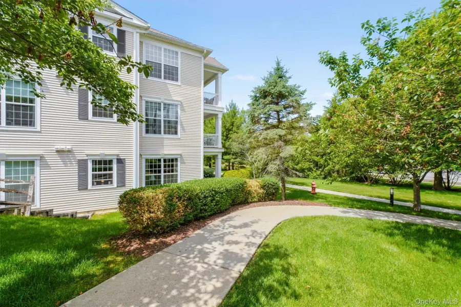 616 Saratoga Lane, Fishkill, NY 12524 - #3