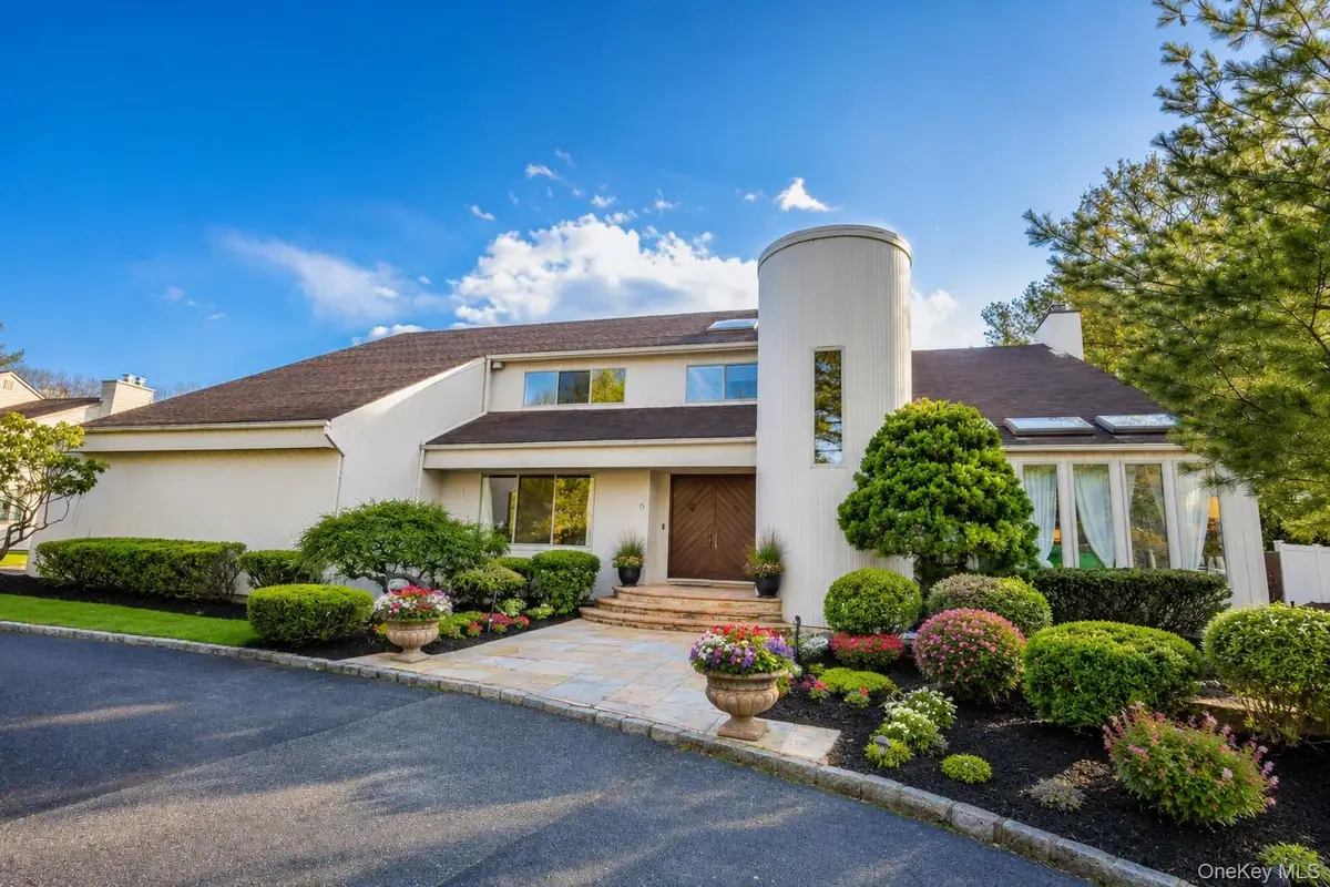 6 Polo Court, Woodbury, NY 11797 - #1