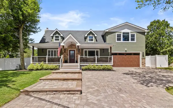 1 Aspen Avenue, Greenlawn, NY 11740