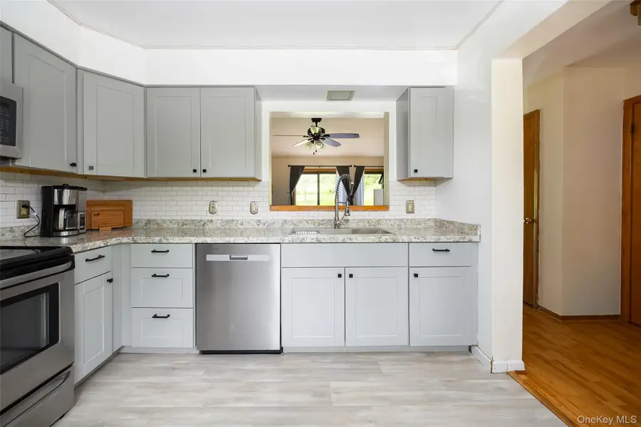 7604 Chelsea Cove N, Hopewell Junction, NY 12533 - #3