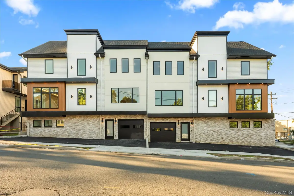 9 Lincoln Street #201, Spring Valley, NY 10977 - #1