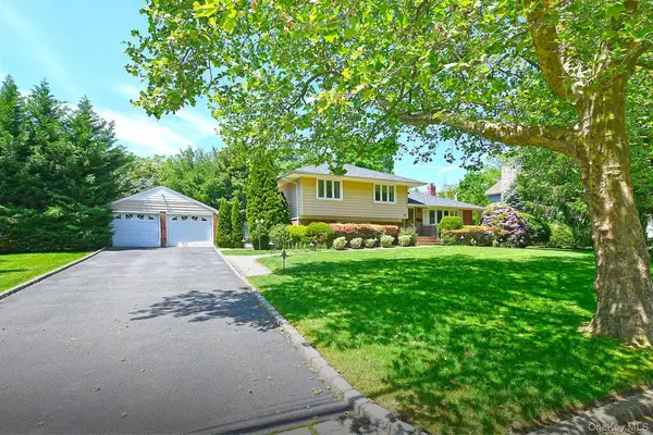 38 Maridon Lane, Commack, NY 11725