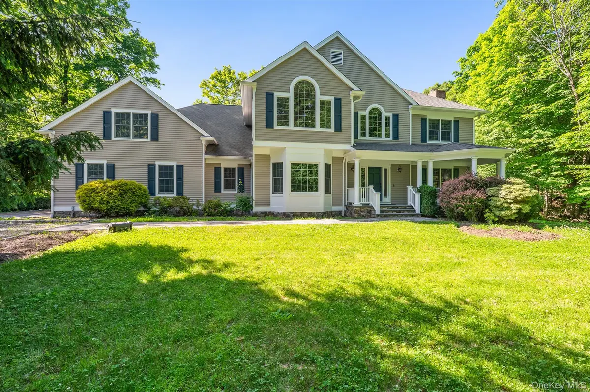 10 Kingdom Ridge Road, Bedford, NY 10506 - #1