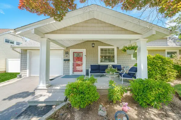 87 Tardy Lane N, Wantagh, NY 11793