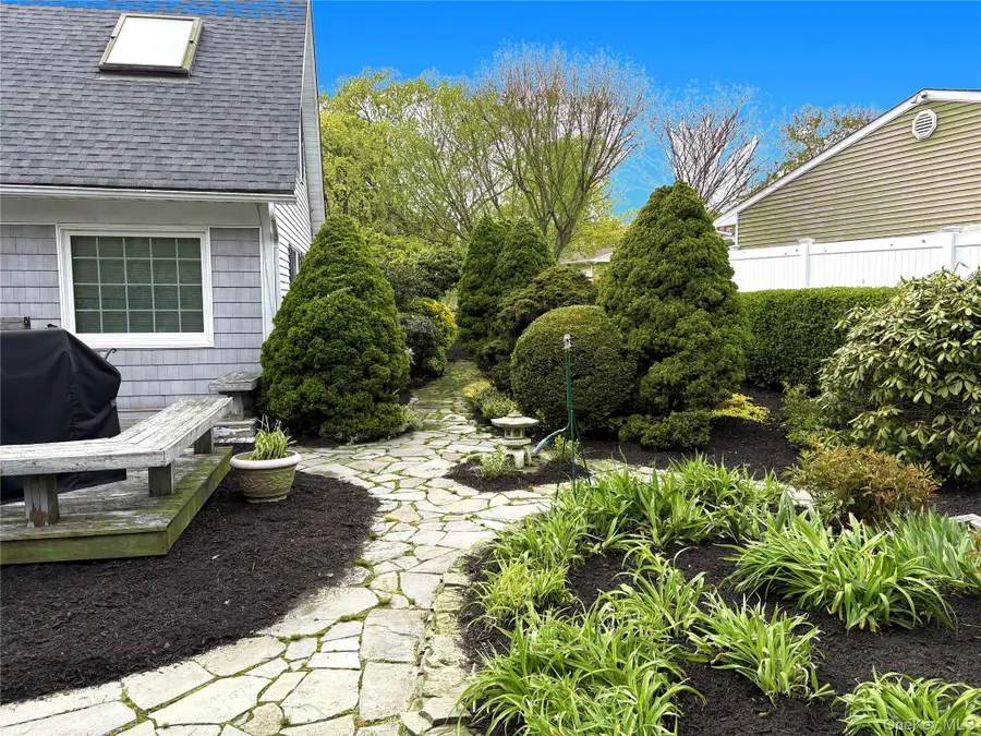 139 Sycamore Circle, Stony Brook, NY 11790 - #3