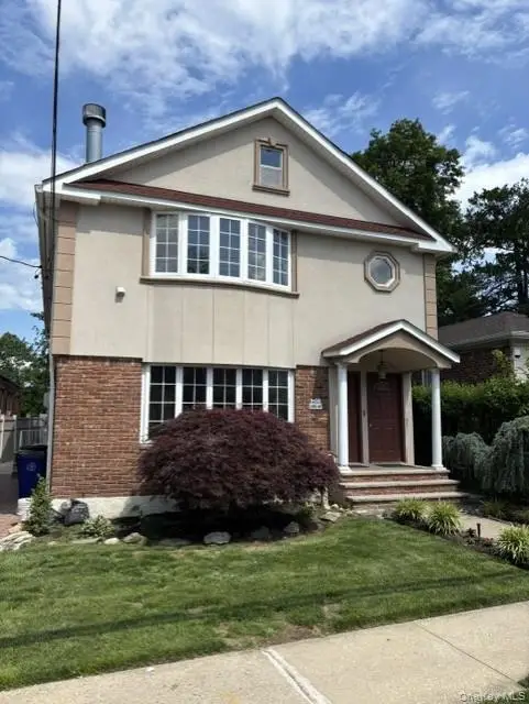 24547 60th Avenue, Little Neck, NY 11362