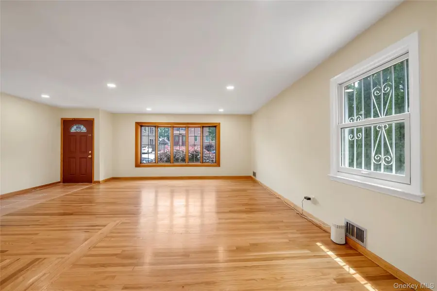 245-47 60th Avenue, Little Neck, NY 11362 - #3