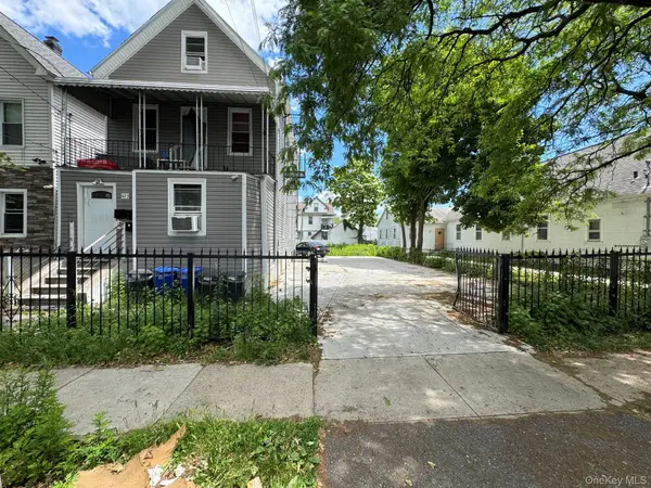 423 S 7th Avenue, Mount Vernon, NY 10550
