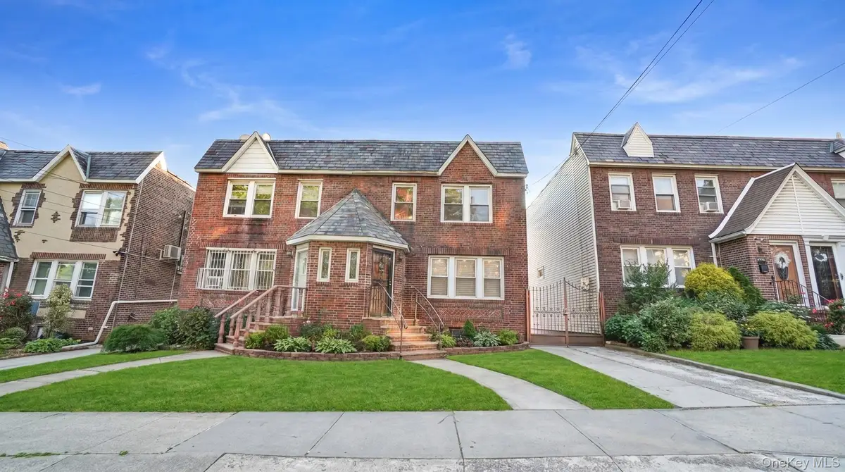 88-48 207th Street, Queens Village, NY 11427 - #1