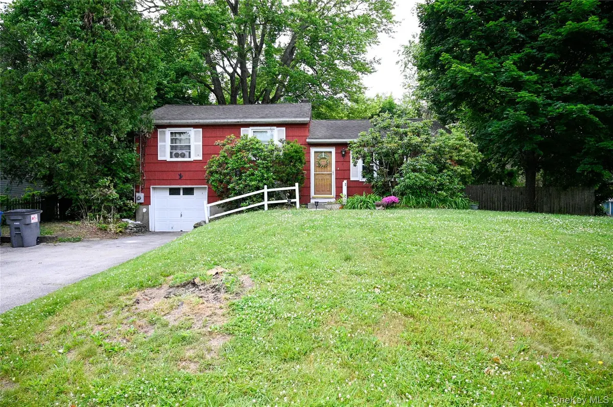 7 Monitor Road, Poughkeepsie, NY 12603 - #1