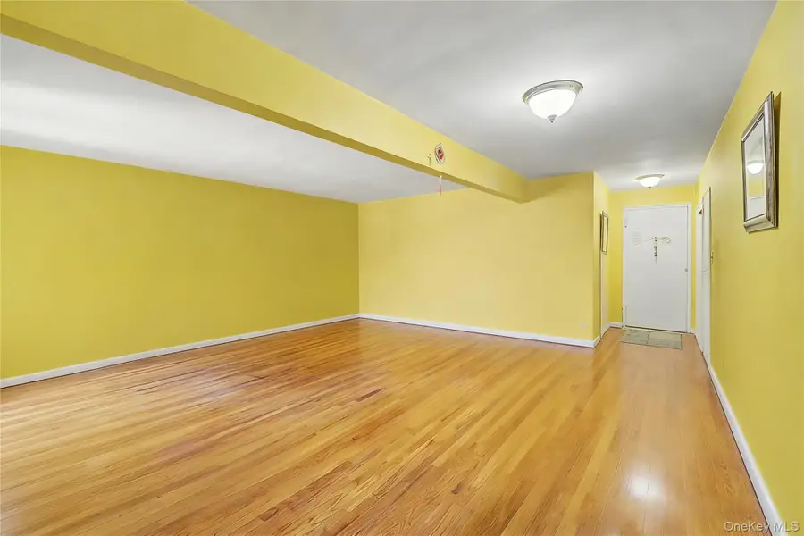 226-26 Union Turnpike #5J, Oakland Gardens, NY 11364 - #3
