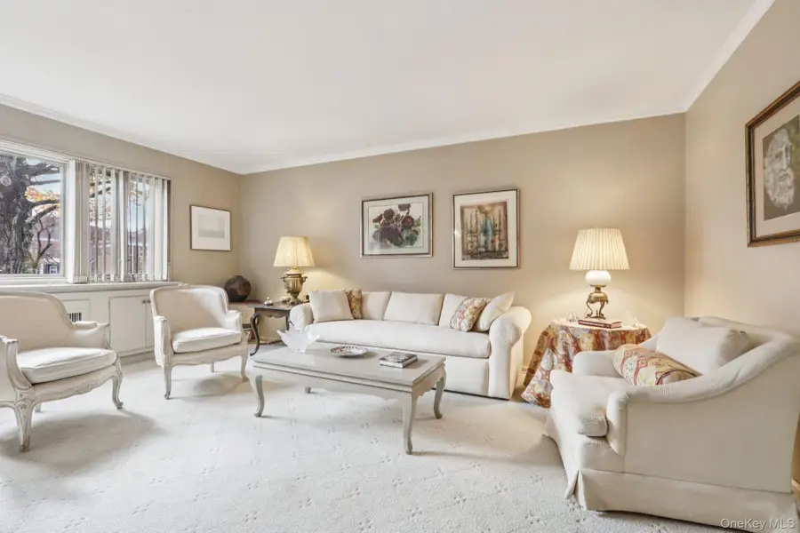 40 Lawrence Drive #A, White Plains, NY 10603 - #3