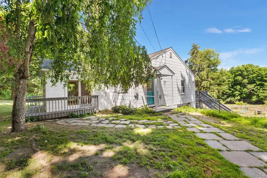 11 Valley View Road, Hopewell Junction, NY 12533 - #2