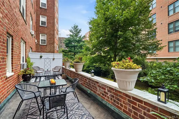 949 Palmer #1R, Bronxville, NY 10708