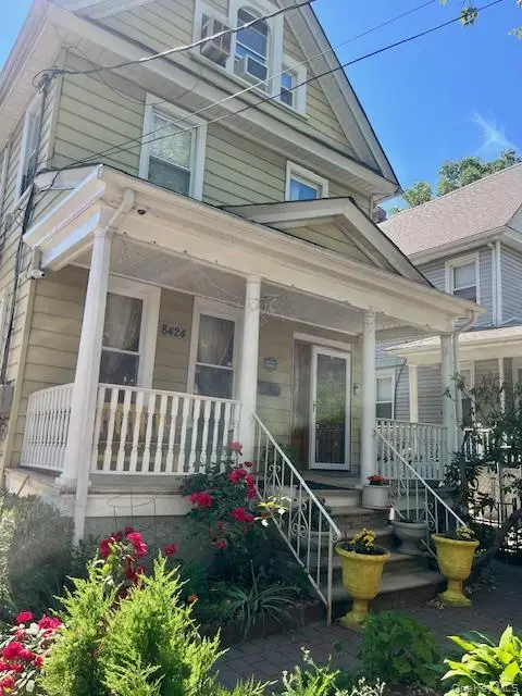 8424 109th Street, Richmond Hill, NY 11418 - #3